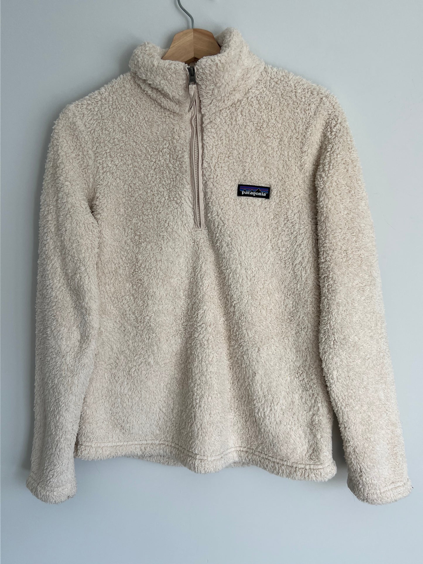 (S) Women’s Patagonia Cream Fleece
