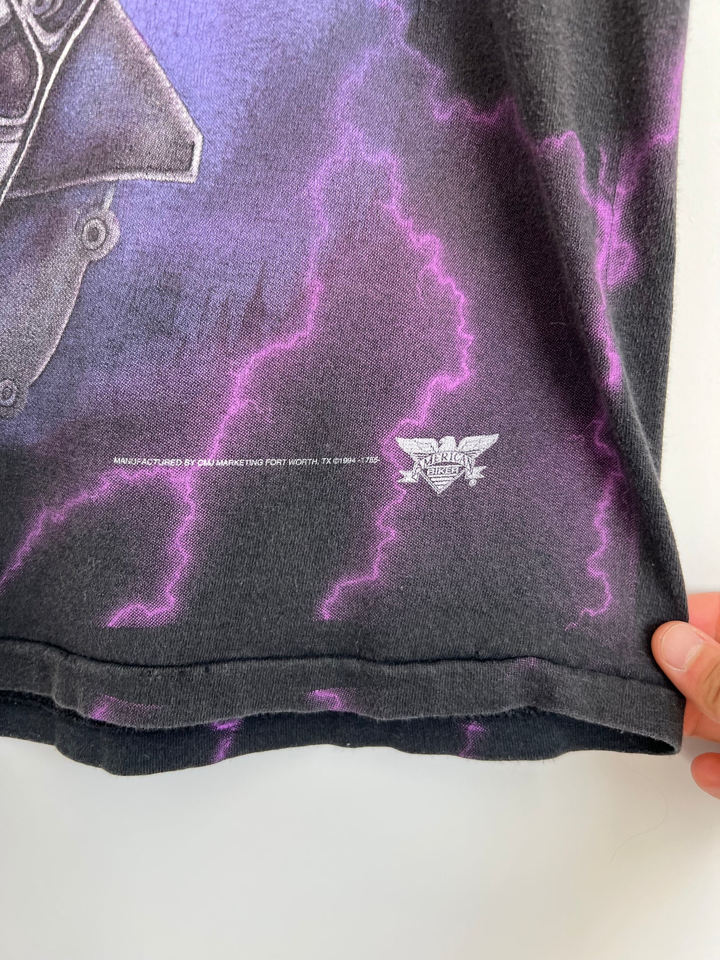(L) 90s 3D Emblem Ride To Live T-Shirt
