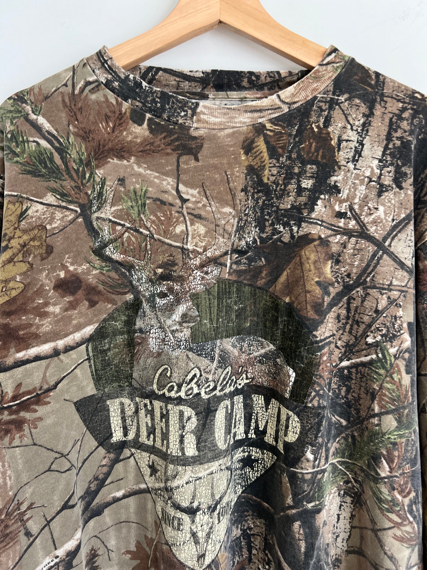(L) Vintage Realtree Deer Longsleeve