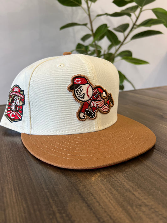 (7 1/2) New Era Cincinnati Reds Fitted Hat