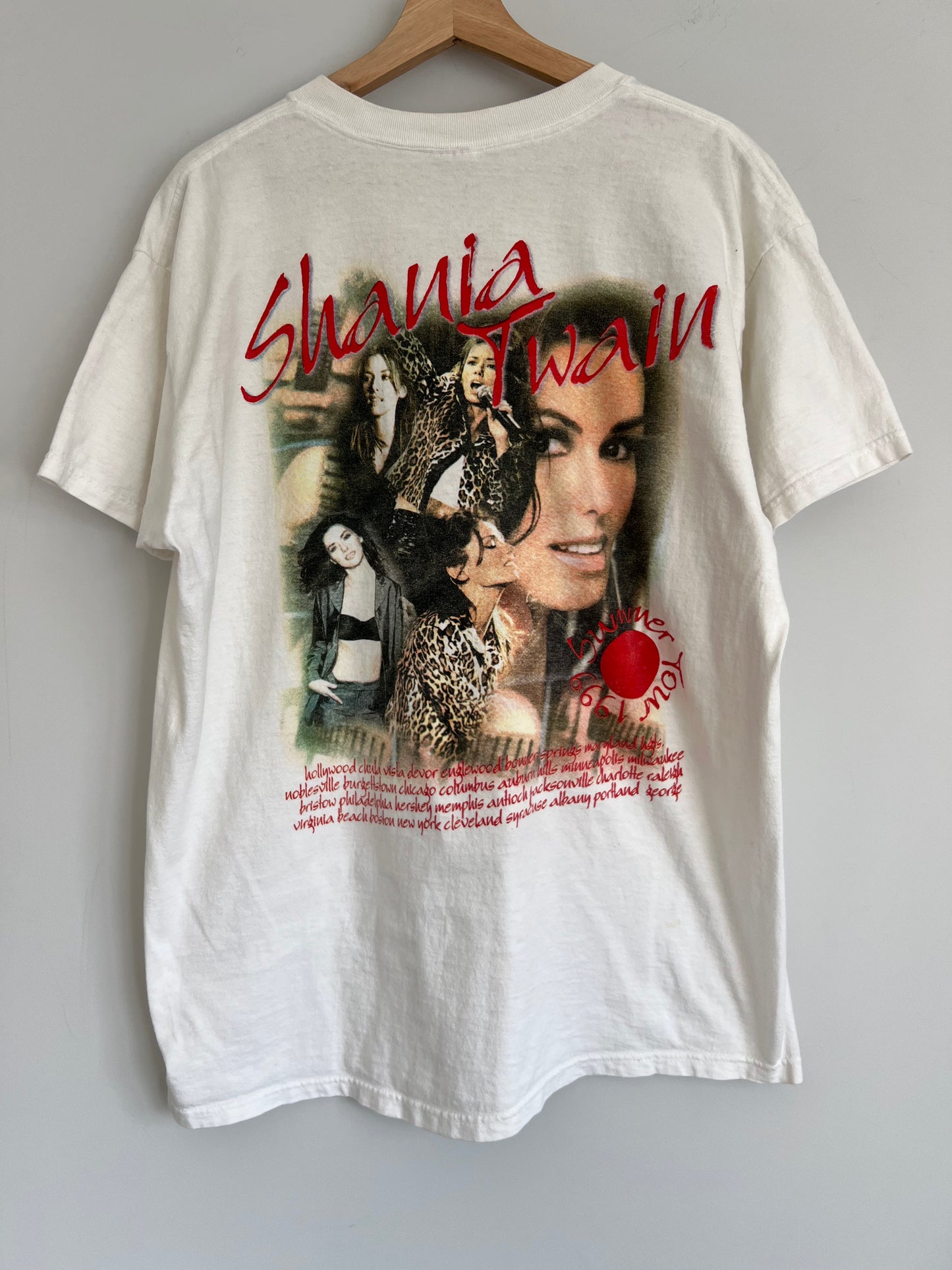 (L) 90s Shania Twain Summer Tour T-Shirt