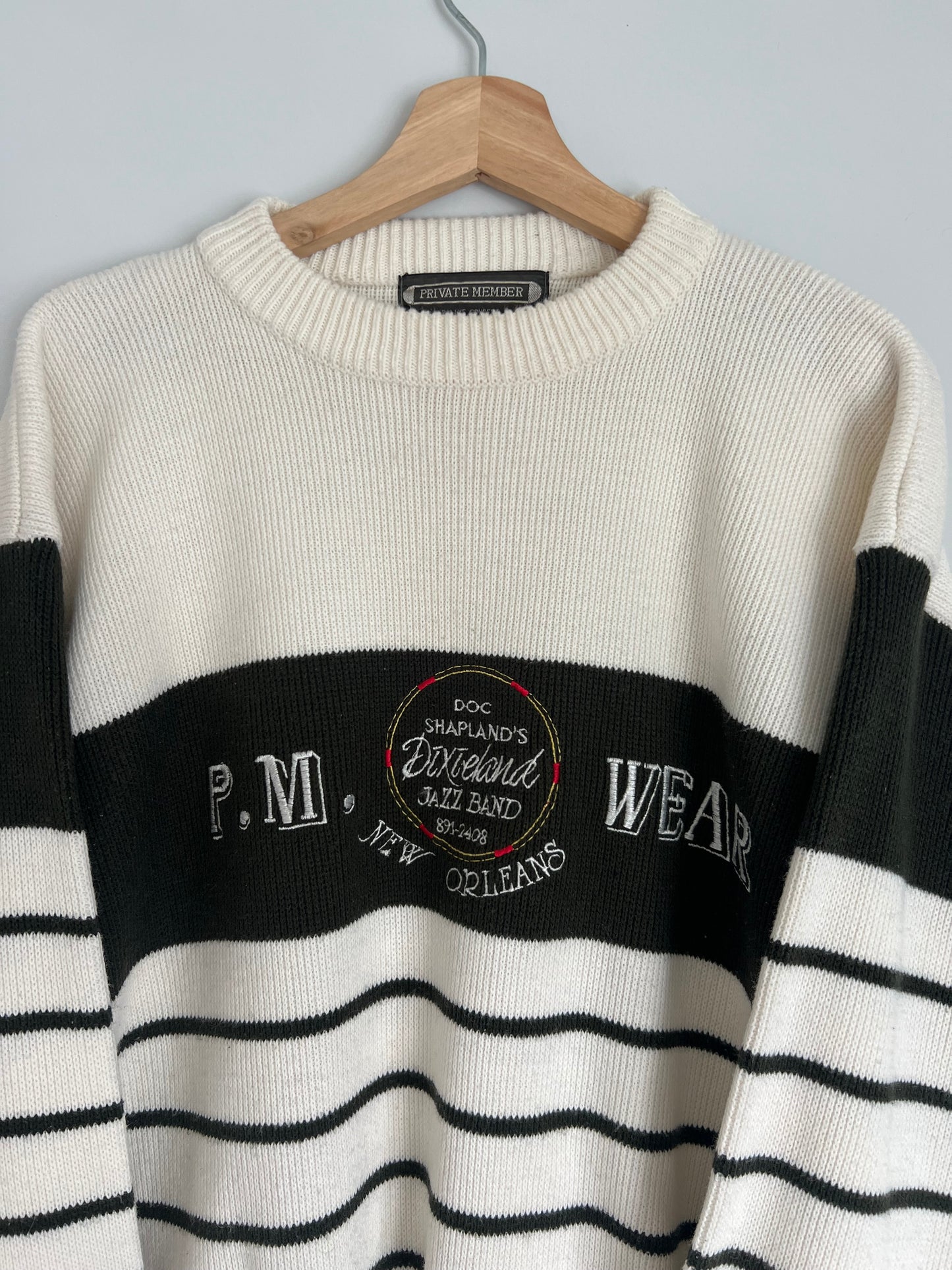 (L) 90s Private Member Knit Sweater