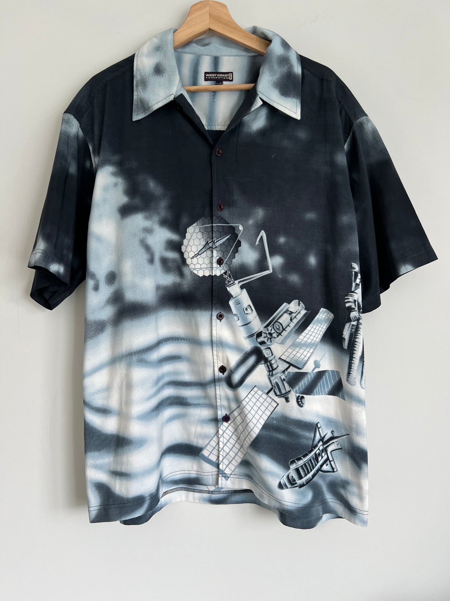 (L) Y2K West Coast Space Button-Up Shirt