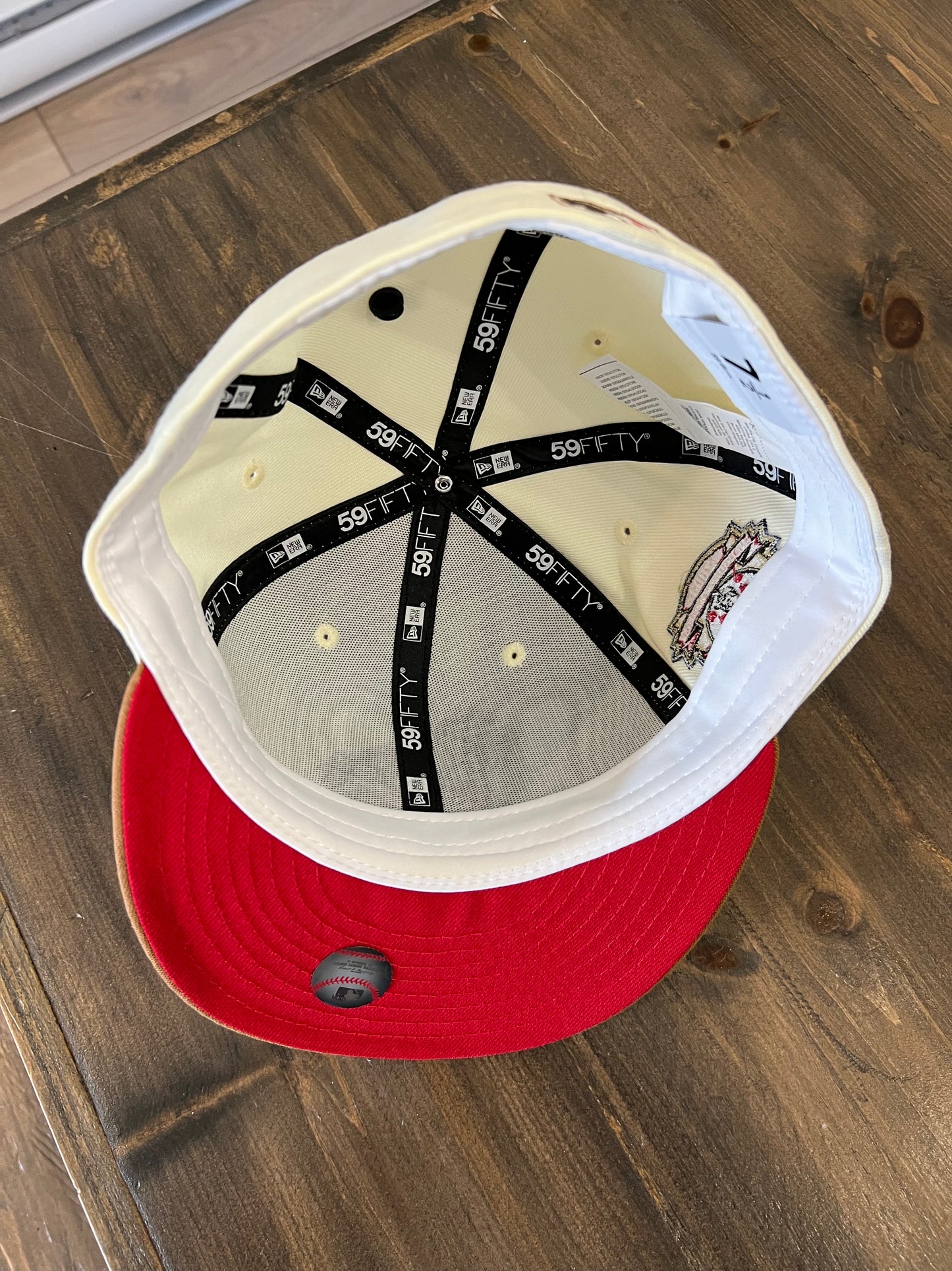 (7 1/2) New Era Cincinnati Reds Fitted Hat