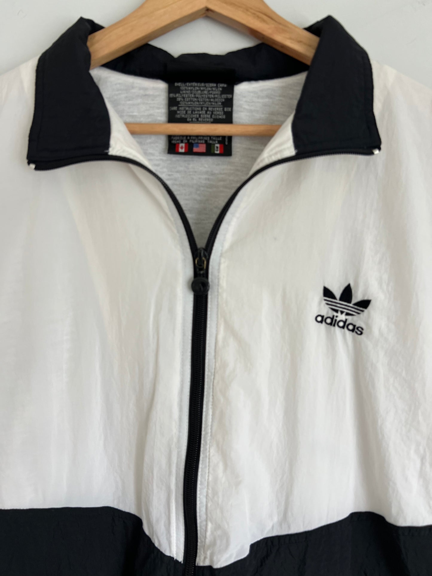 (L) Vintage Adidas Windbreaker