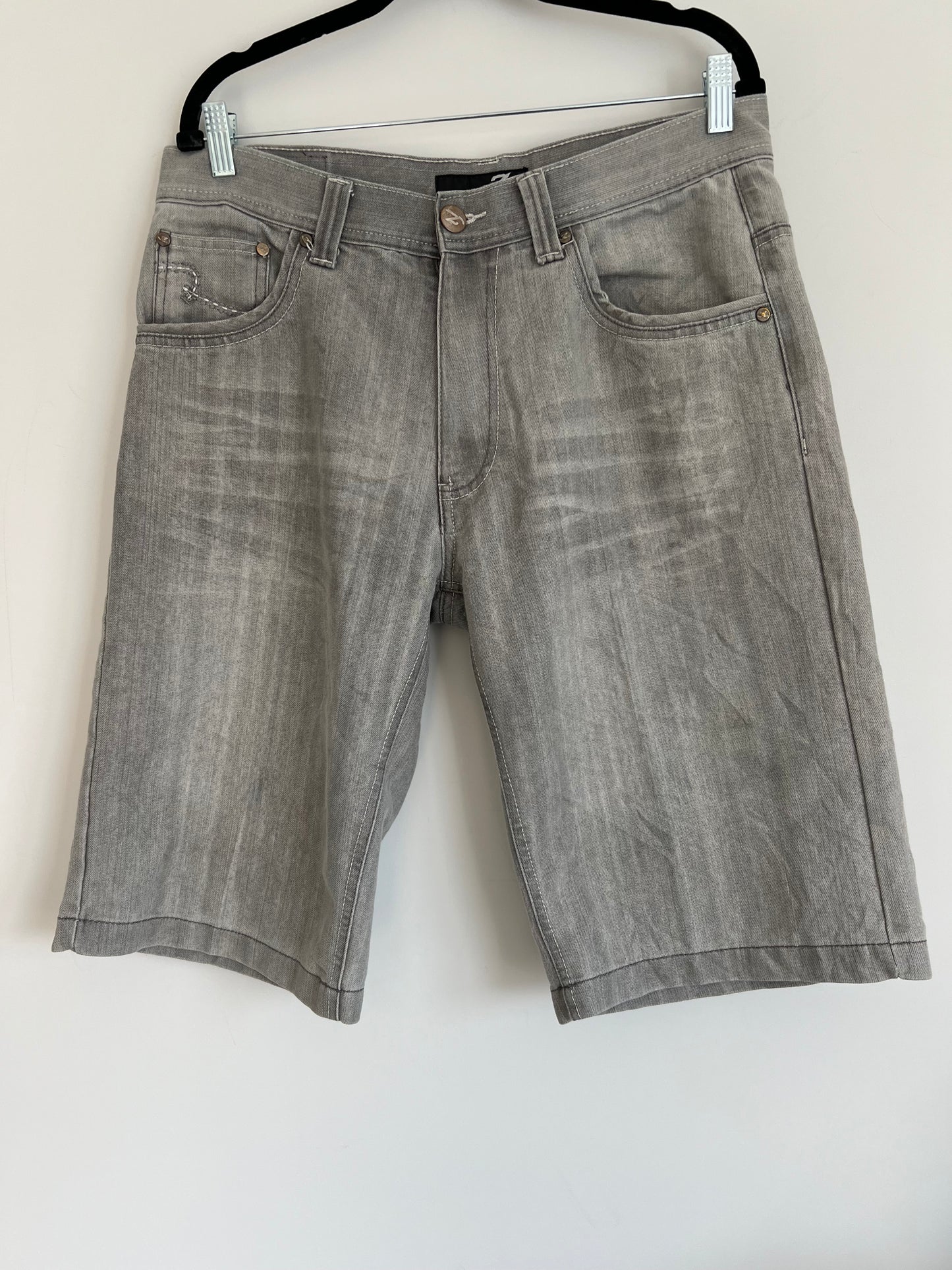 (34) Y2K Grey Jorts